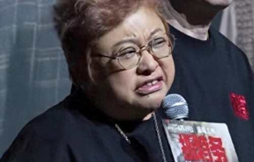 官媒点名，韩红风波迎来大结局，停捐仅冰山一角，4000万瞒不住了