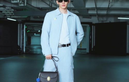 邓为为什么会参加花儿与少年8常驻？