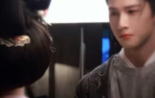 孟子义李昀锐吻戏拍了5小时 亲到缺氧！|床上|导演|拍摄|两人|片场