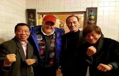 赵本山问陈惠敏：澳门崩牙驹与东北乔四谁厉害？陈惠敏：吊打乔四
