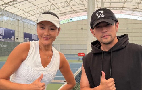 三年苦练逆袭！周杰伦网球碾压瞿颖，月底北京复仇战上演
