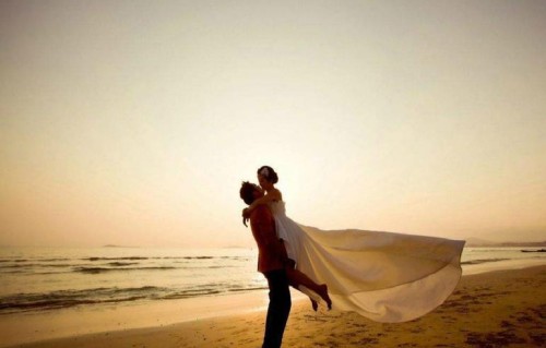 21年夫妻情，抵不过一套房？六十多岁老父亲执意离婚，背后真相让人心酸