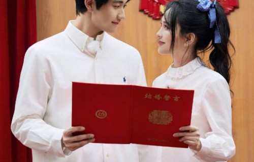 孙杨张豆豆承认有孩子，女儿2岁，孙妈妈帮带娃，一家五口住一起