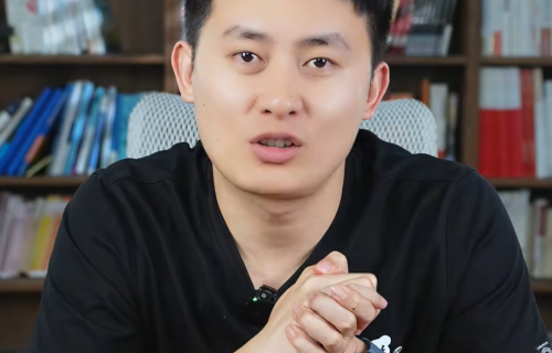 张雪峰前女友开撕现女友！怒斥对方插足心机重：刚离世就要分股份