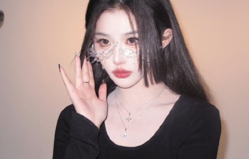 你怎么看孔雪儿力挺妆发老师这件事？