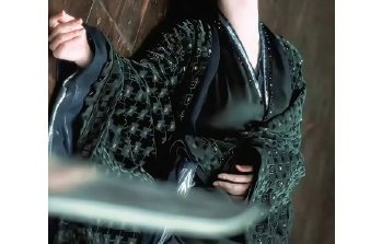 陈都灵为演好雾妄言的吐血戏，做出了哪些具体的努力和牺牲？