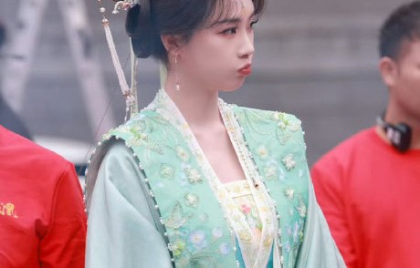 卢洋洋首演古装短剧渡君成凰饰司凰|张庭睿|折月亮|赛道|演技|俞飞鸿