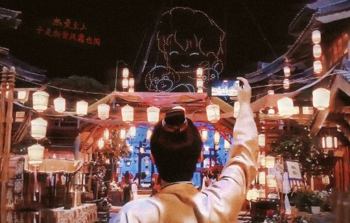粉丝是怎么借助大海向檀健次表达爱意？