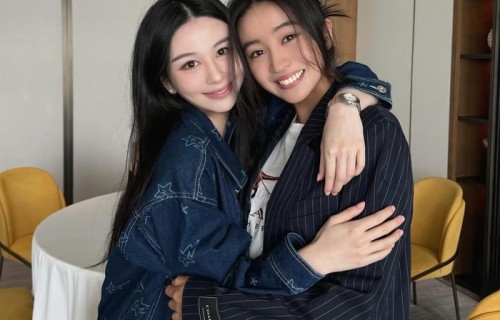 工藤靜香月初來港後再陪細美訪港 沈月約媽咪邱淑貞聚餐兩代女神同框 - 東張+