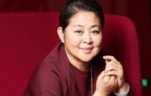 倪萍67岁家庭现状：事业稳定，儿子是学霸，丈夫是绝世好男人！