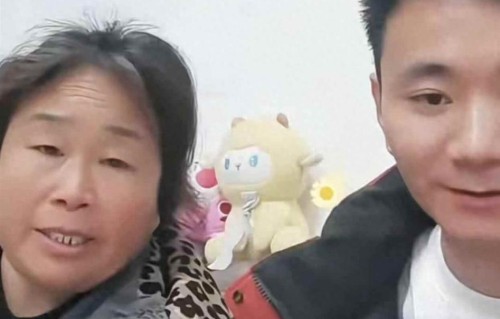 厉怀远一吐多年憋屈，邻居婶婶坚持自己的立场，硬刚网友：等反转