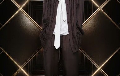 对于窦靖童这次表演，专业乐评人和普通观众的评价有何不同？