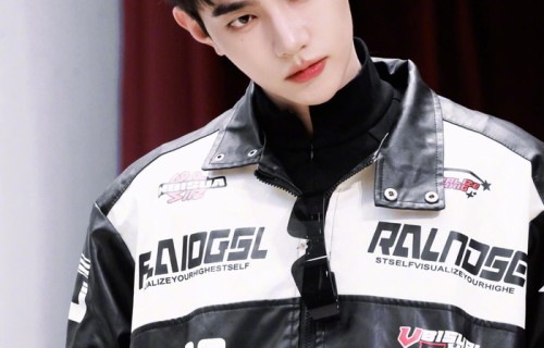 章昊露额头造型引热议
