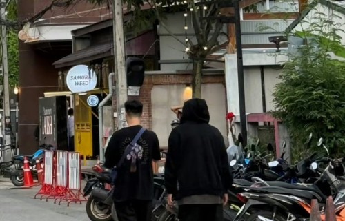 周杰伦现身中餐厅录制现场
