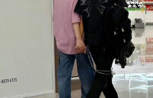 此次同框是两人刻意安排的吗？
