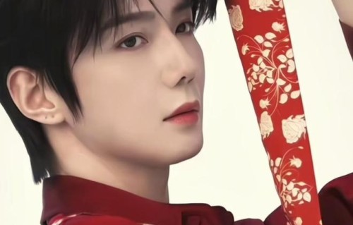 郝熠然：从“这谁？”到忘不掉的演技反差王|镜头|小人物|下巴|代言人|邻家