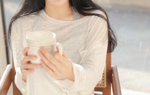 女子查出不孕主动退28.8万彩礼，男方父母：不用退，我们就要你