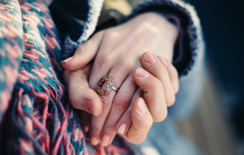 老了才明白：人最大的愚蠢是轻易和别人说了这些事，给自己添堵