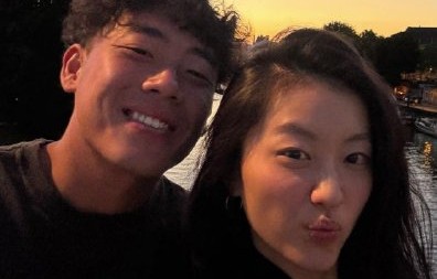 陈奕迅女儿晒照为网球男友庆生，文体恋获全家支持甜度超标