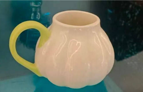 德云社听劝听一半，郭德纲徒弟出面，非正式回应大蒜咖啡杯