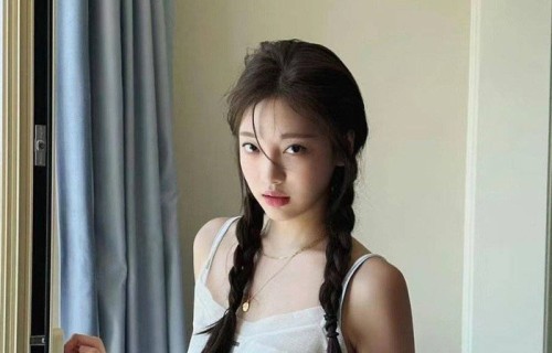 宁艺卓签售事件引发网友热议,专家分析其背后的原因和影响|陶喆|aespa|粉丝|艺人|态度