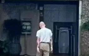 大S去世后具俊晔瘦的不成样子！去玫瑰园看望大S被偶遇，背影就像干巴老头