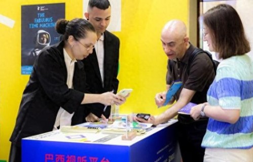 承载中国故事，影视出海再扩版图|满城尽带黄金甲|张艺谋|电影评分|白蛇传|心灵捕手