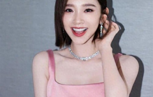 知名女演员自曝4年未拍戏原因，曾受很大打击，明星老公暖心安慰