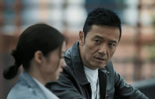 香港知名演员拍戏频繁NG，基本不识中文字，台词靠死记硬背
