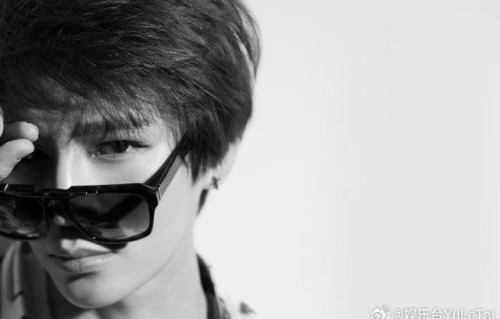 陈奕天在宣传《这个宫女不太冷静》时，与其他剧集的角色形成了怎样的反差话题？