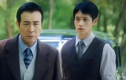 《沉默的荣耀》被观众认可，真是宝藏男孩，和妻子经历爱情长跑|于和伟|魏晨|于玮|国民生活剧|婚礼