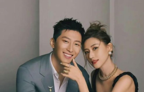 何超蓮與竇驍合體賞櫻，分享夫妻背影照低調曬恩愛放閃|何超莲|何鸿燊|窦骁|感情|結婚