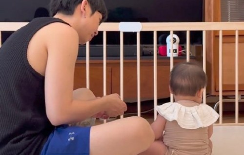白举纲在官宣文中提到女儿改变了他，具体体现在哪些方面？|摇滚|沉默|巡演|快男|奶香