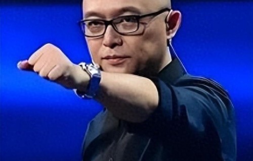 事实证明，逐渐消失的主持人孟非，已经走上了另一条大道