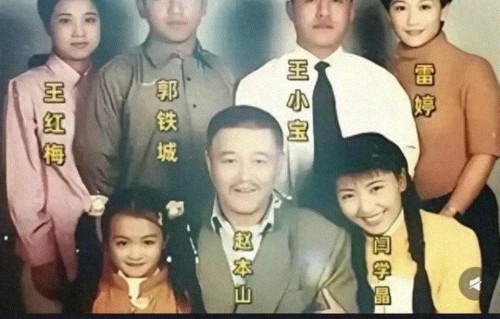 闫学晶事件再升级，一言不发的她，终于不再顾及所谓的体面！