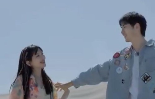 冰岛极光与婚前公证：拆解金莎“清醒浪漫”的婚恋哲学，她如何用三年将群嘲逆转为祝福？