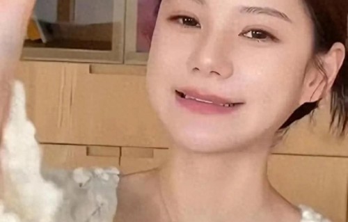 马筱梅回应，没想要豪宅，继子女不能回北京与她无关，现已回北京 