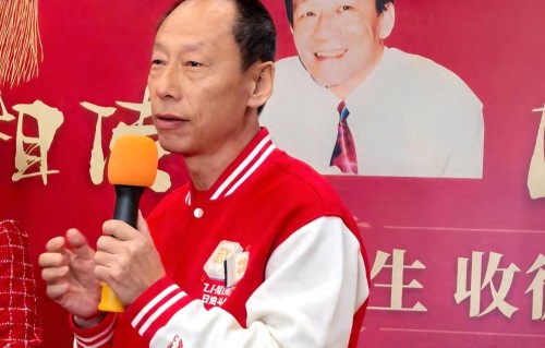 老戏骨高玉庆收徒，大咖云集，师弟郭德纲缺席，王玥波高峰再重逢 