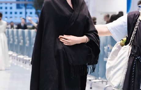 这次白玉兰奖最终影后是谁获得的？