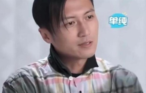 难怪三胎父亲成谜, 张柏芝和大儿子一同现身机场, 谢霆锋被上了一课