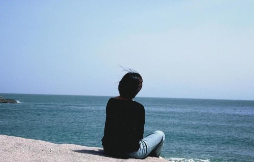 兄弟姐妹渐行渐远？人到中年，做好这三件事比强求更重要