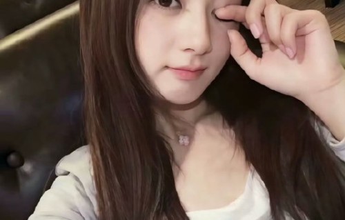 赵丽颖近期减少了曝光度，她的粉丝对此有何看法？|好好生活|王伊瑶|偶像|好友|小城大事