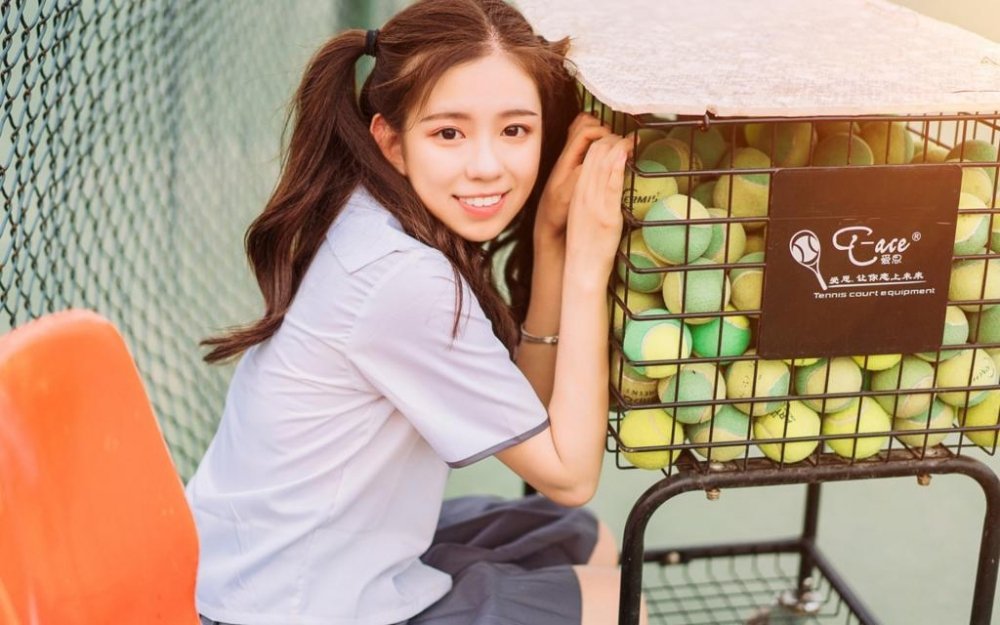 别再替44岁杨蓉可惜：不是没戏拍，是她早就戒了娱乐圈名利场