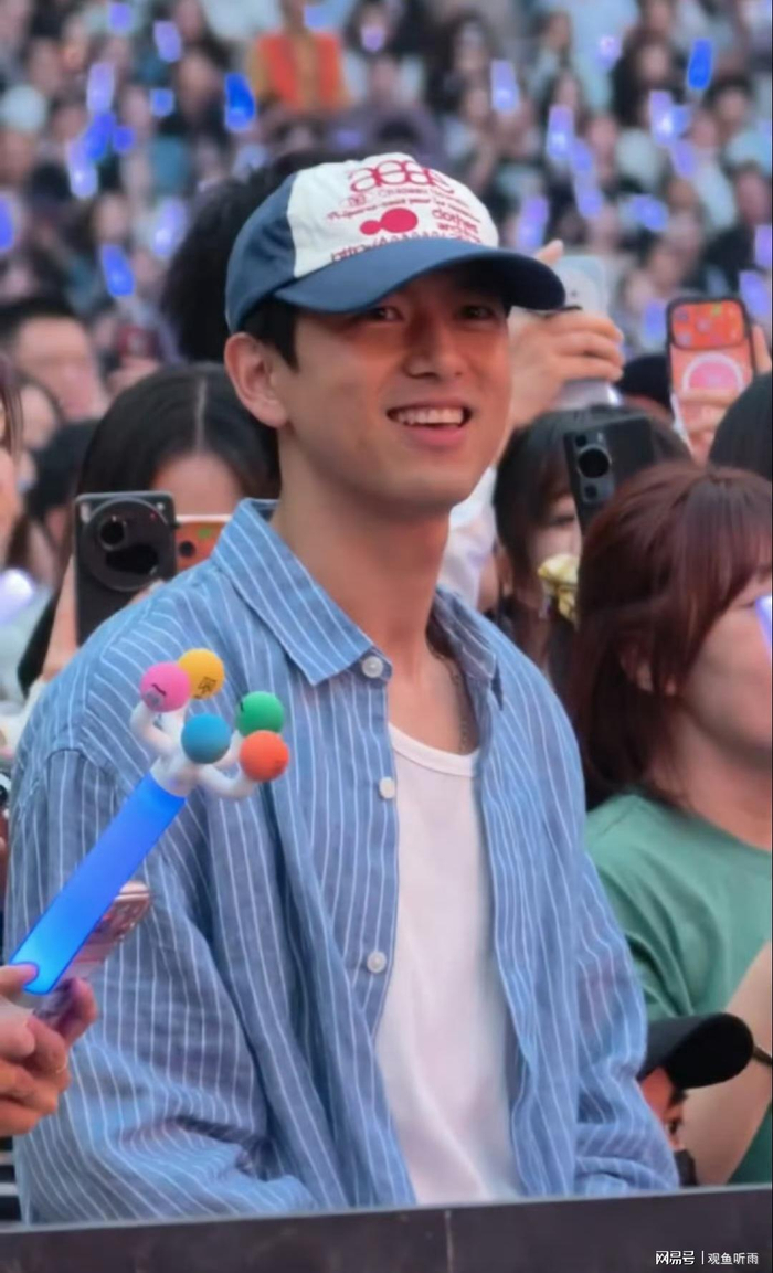  打开网易新闻 查看精彩图片 