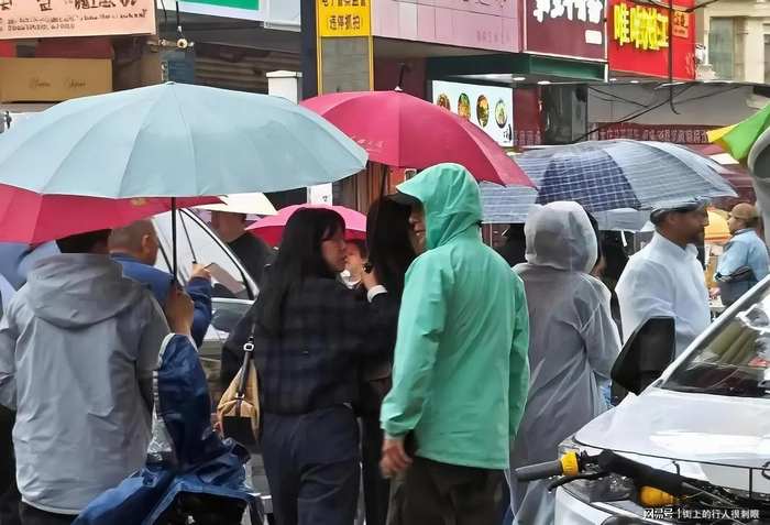 打开网易新闻 查看精彩图片