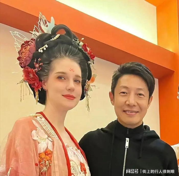 打开网易新闻 查看精彩图片